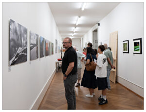 Vernissage 75 Jahre foto-klub biel (Bild: Reinhold Seher)