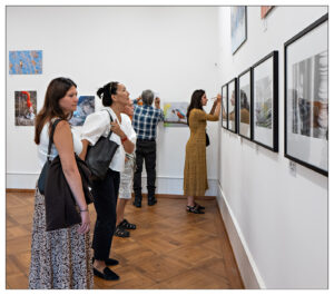 Vernissage 75 Jahre foto-klub biel (Bild: Reinhold Seher)